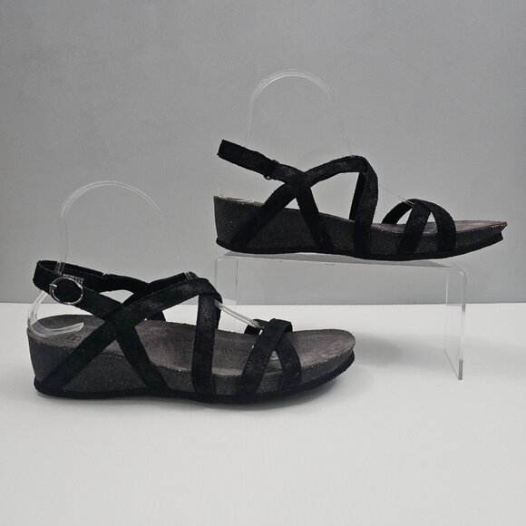 Munro Tarifa Sandal Womens 10 NARROW Black Suede Strappy Wedge Travel Casual - Picture 3 of 15